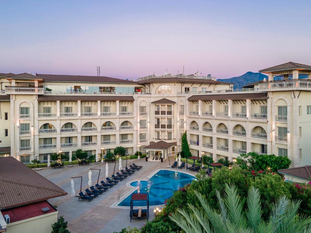 Savoy Hotel Cyprus
